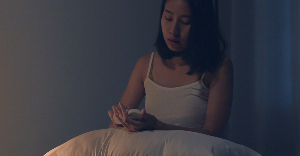 Acupressure & TCM Tips for Insomnia